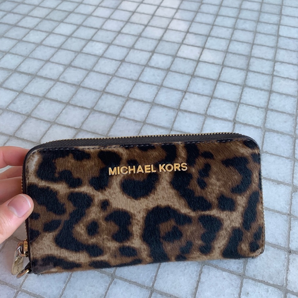 michael kors wallet